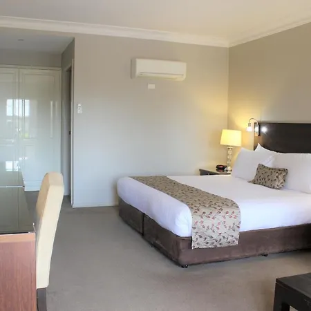 Carlyle Suites & Apartments Wagga Wagga Exterior photo