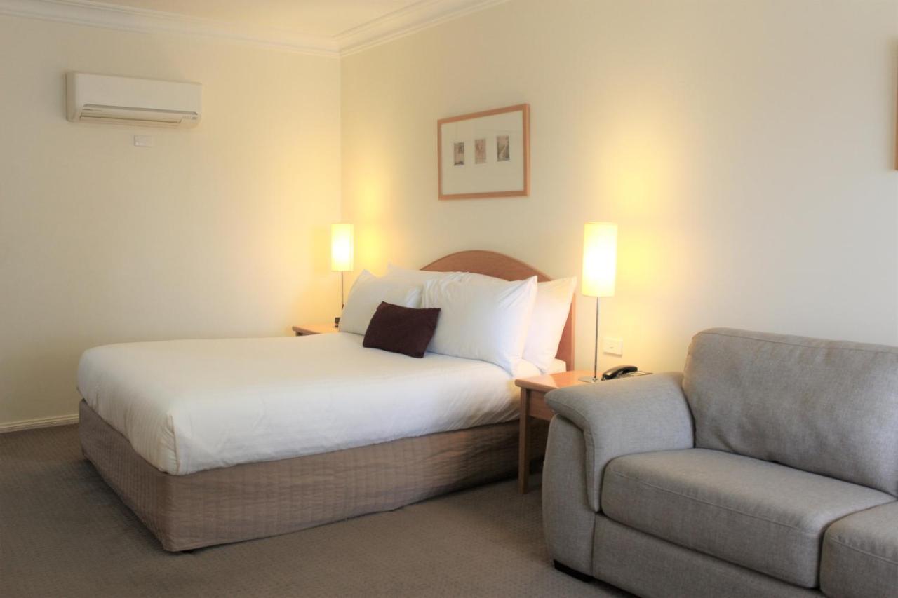 Aparthotel Carlyle & 4*